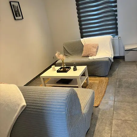 Wauters 75 Bruxelles-charleroi-airport Holiday home Charleroi